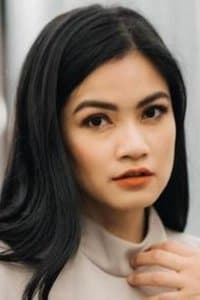 Titi Kamal profile