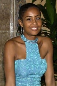 Lisa Andoh profile
