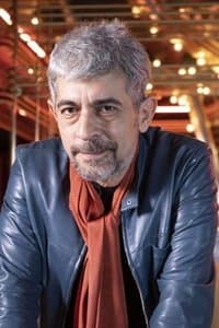 Okan Bayülgen profile