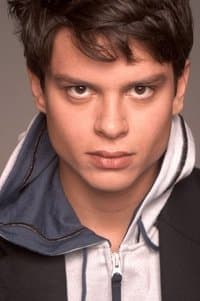 Eduardo Pires profile
