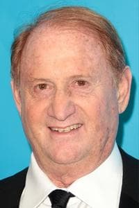 Mike Medavoy profile