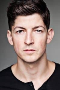 Lee Knight profile