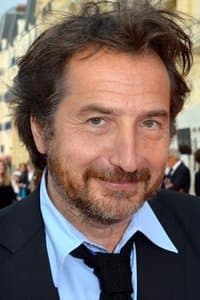 Édouard Baer profile