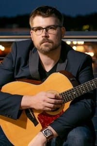 Elliot Szabo profile