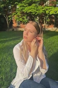 Amity Dolore profile