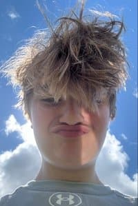Declan Sennott profile