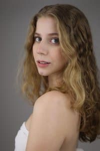 Vitória Araldi profile