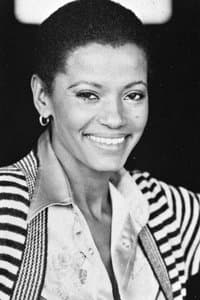 Vera De Oliveira profile